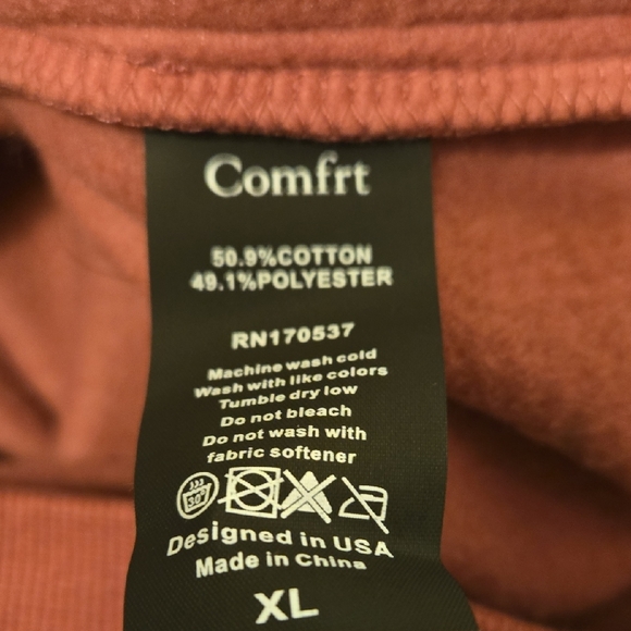 Comfrt Unisex Berry Hoodie - Picture 6 of 8